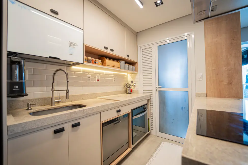 Foto 6 de Apartamento com 2 quartos à venda, 69m2 em Jardim das Acácias, São Paulo - SP