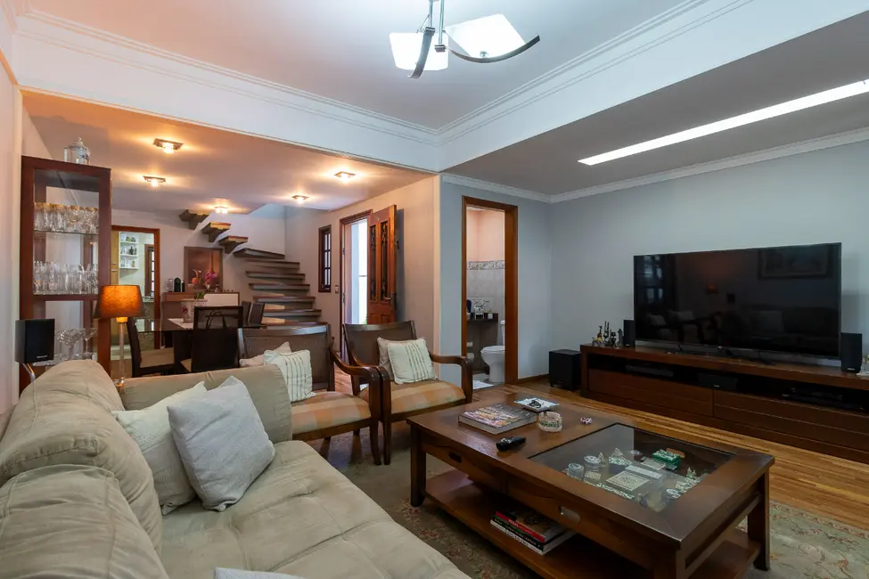 Sobrado com 3 quartos à venda, 129m2 em Planalto Paulista, São Paulo - SP - imagem 1 Foto 1 de Sobrado com 3 quartos à venda, 129m2 em Planalto Paulista, São Paulo - SP