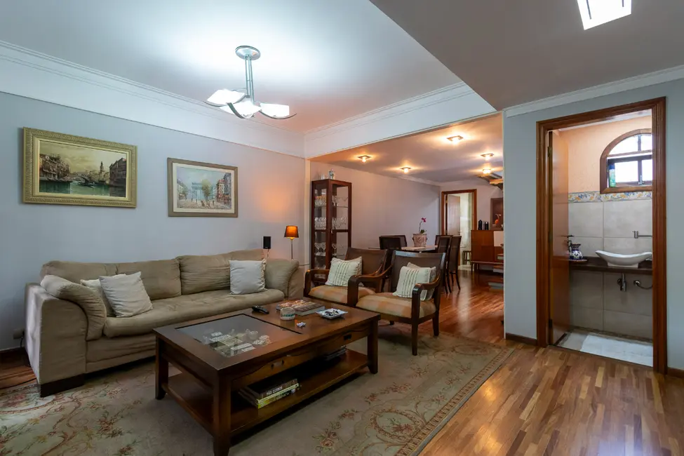 Sobrado com 3 quartos à venda, 129m2 em Planalto Paulista, São Paulo - SP - imagem 2 Foto 2 de Sobrado com 3 quartos à venda, 129m2 em Planalto Paulista, São Paulo - SP