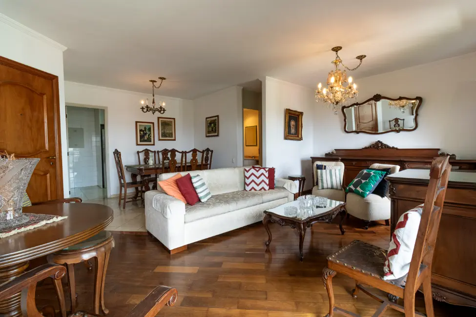 Foto 2 de Apartamento com 2 quartos à venda, 95m2 em Moema, São Paulo - SP