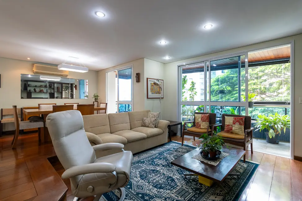 Apartamento com 3 quartos à venda, 149m2 em Vila Mariana, São Paulo - SP - imagem 2 Foto 2 de Apartamento com 3 quartos à venda, 149m2 em Vila Mariana, São Paulo - SP