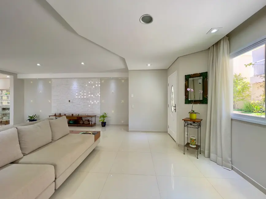 Foto 8 de Casa de Condomínio com 4 quartos à venda, 307m2 em Jardim Prudência, São Paulo - SP