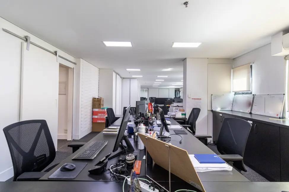 Foto 3 de Sala Comercial à venda, 240m2 em Pinheiros, São Paulo - SP