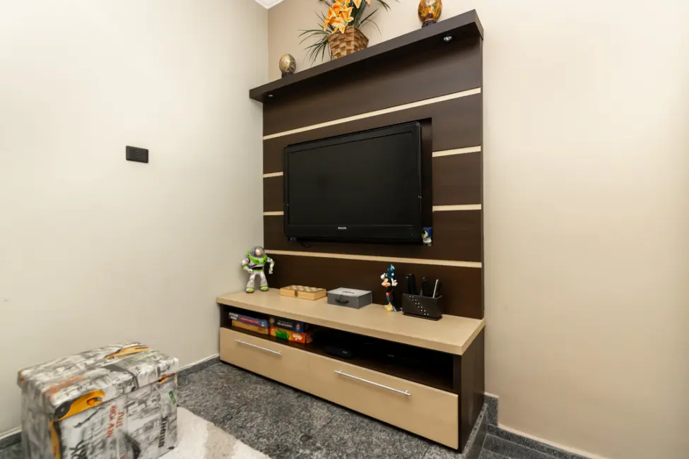 Sobrado com 4 quartos à venda, 402m2 em Vila São Pedro, São Paulo - SP - imagem 8 Foto 8 de Sobrado com 4 quartos à venda, 402m2 em Vila São Pedro, São Paulo - SP