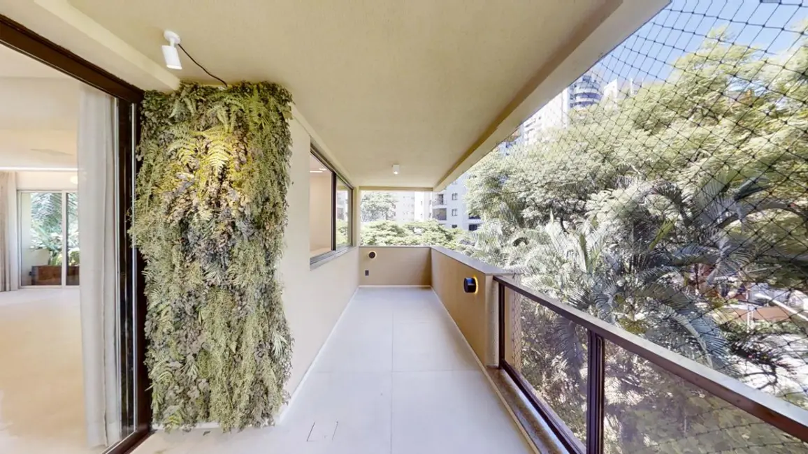 Foto 6 de Apartamento com 3 quartos à venda, 237m2 em Itaim Bibi, São Paulo - SP