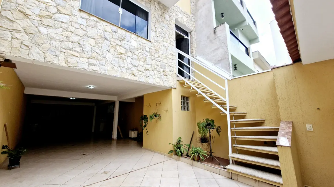 Sobrado com 4 quartos à venda, 196m2 em Parque Mandaqui, São Paulo - SP - imagem 2 Foto 2 de Sobrado com 4 quartos à venda, 196m2 em Parque Mandaqui, São Paulo - SP