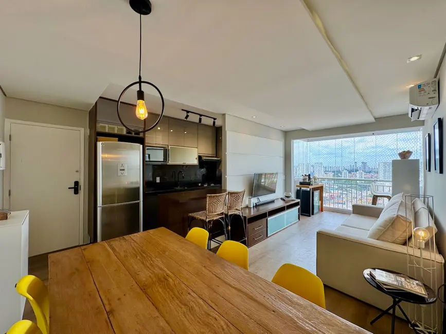 Foto 2 de Apartamento com 2 quartos à venda, 63m2 em Vila Alexandria, São Paulo - SP