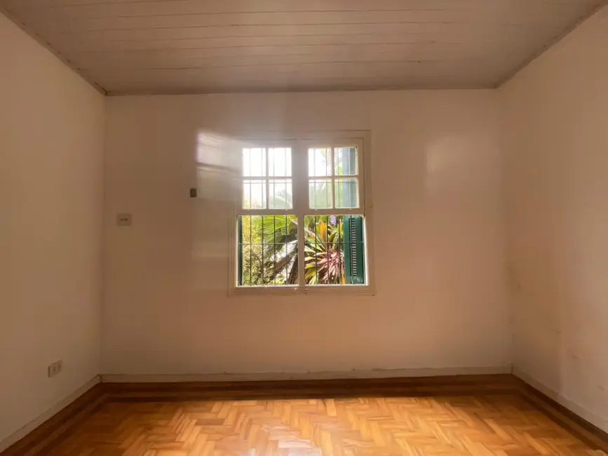 Casa com 2 quartos à venda, 171m2 em Cambuci, São Paulo - SP - imagem 3 Foto 3 de Casa com 2 quartos à venda, 171m2 em Cambuci, São Paulo - SP