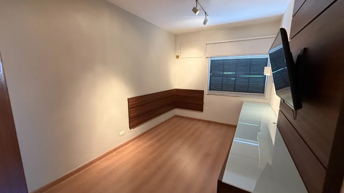 Sobrado com 4 quartos à venda, 185m2 em Campo Belo, São Paulo - SP - imagem 8 Foto 8 de Sobrado com 4 quartos à venda, 185m2 em Campo Belo, São Paulo - SP