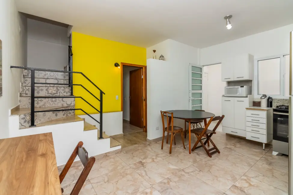 Casa de Vila com 3 quartos à venda, 216m2 em Vila Parque Jabaquara, São Paulo - SP - imagem 4 Foto 4 de Casa de Vila com 3 quartos à venda, 216m2 em Vila Parque Jabaquara, São Paulo - SP