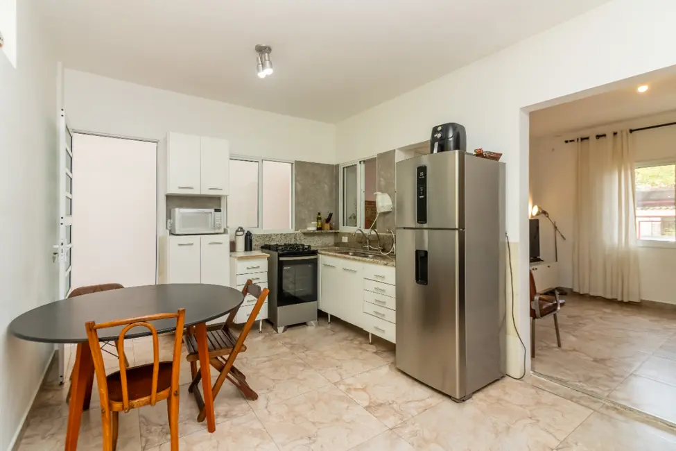 Casa de Vila com 3 quartos à venda, 216m2 em Vila Parque Jabaquara, São Paulo - SP - imagem 6 Foto 6 de Casa de Vila com 3 quartos à venda, 216m2 em Vila Parque Jabaquara, São Paulo - SP