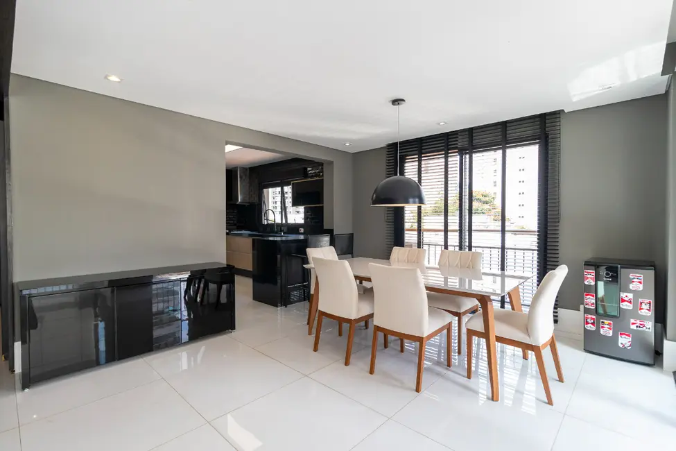 Apartamento com 2 quartos à venda, 171m2 em Moema, São Paulo - SP - imagem 3 Foto 3 de Apartamento com 2 quartos à venda, 171m2 em Moema, São Paulo - SP