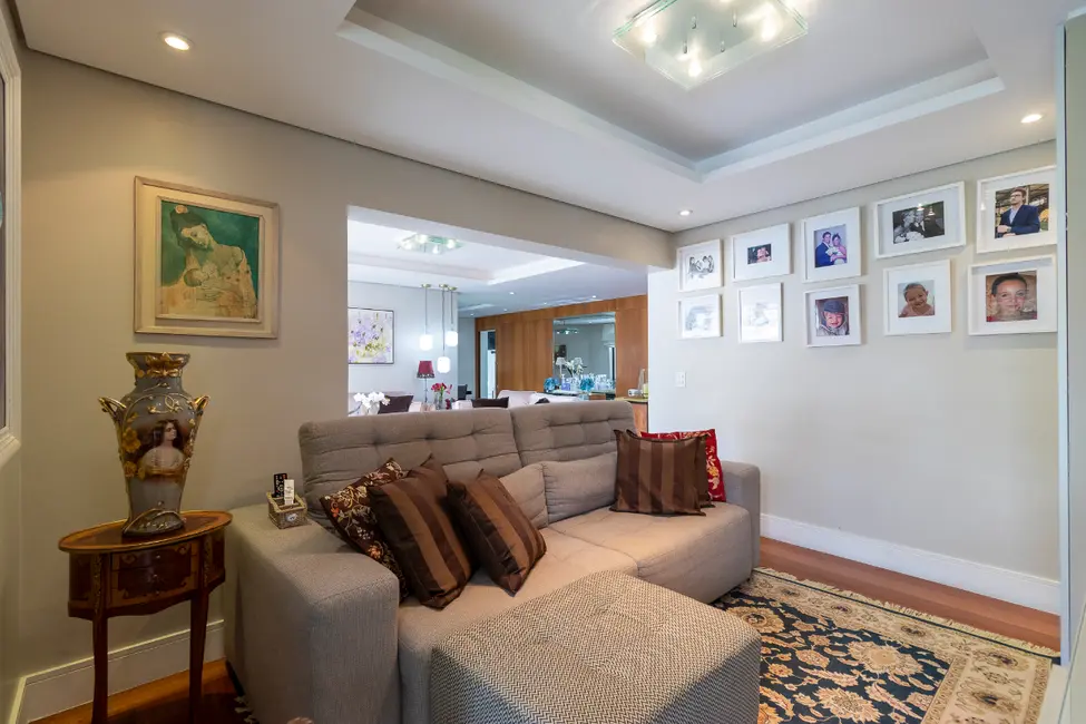 Foto 9 de Apartamento com 3 quartos à venda, 190m2 em Aclimação, São Paulo - SP