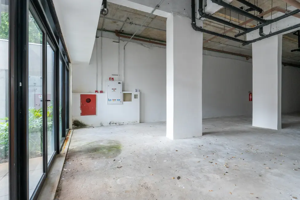 Loja à venda, 200m2 em Pinheiros, São Paulo - SP - imagem 4 Foto 4 de Loja à venda, 200m2 em Pinheiros, São Paulo - SP