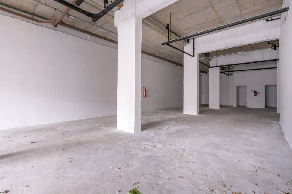 Loja à venda, 200m2 em Pinheiros, São Paulo - SP - imagem 5 Foto 5 de Loja à venda, 200m2 em Pinheiros, São Paulo - SP