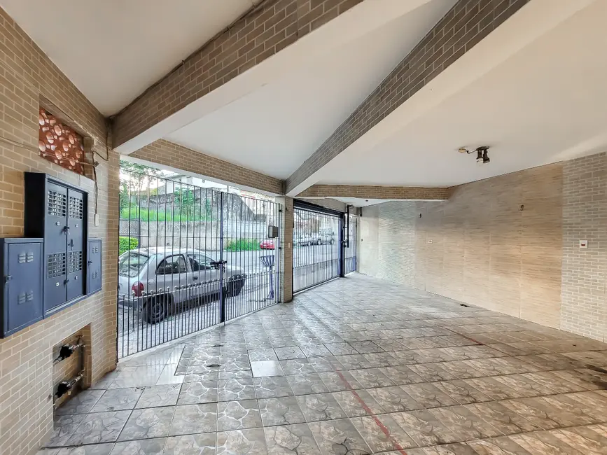 Foto 4 de Sobrado com 8 quartos à venda, 321m2 em Sítio Morro Grande, São Paulo - SP