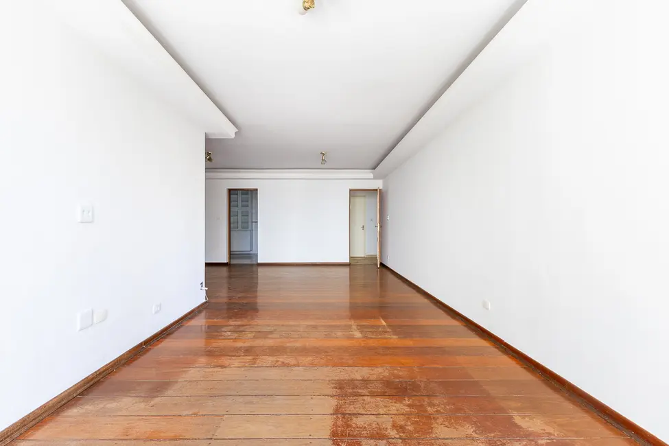Apartamento com 3 quartos à venda, 155m2 em Santa Cecília, São Paulo - SP - imagem 6 Foto 6 de Apartamento com 3 quartos à venda, 155m2 em Santa Cecília, São Paulo - SP