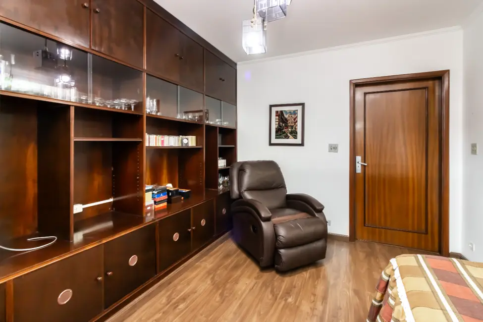 Foto 8 de Casa com 3 quartos à venda, 335m2 em Jardim Franca, São Paulo - SP