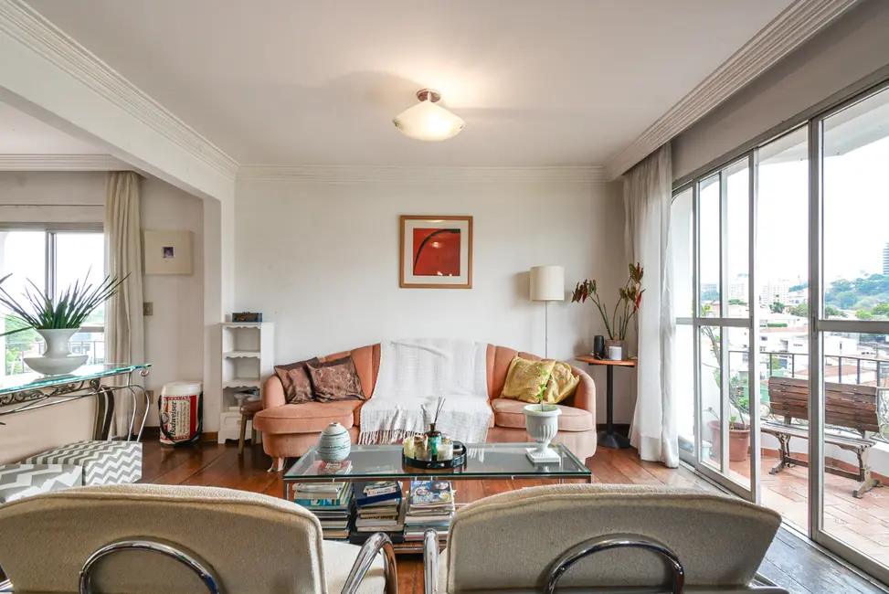 Apartamento com 3 quartos à venda, 158m2 em Vila Madalena, São Paulo - SP - imagem 4 Foto 4 de Apartamento com 3 quartos à venda, 158m2 em Vila Madalena, São Paulo - SP