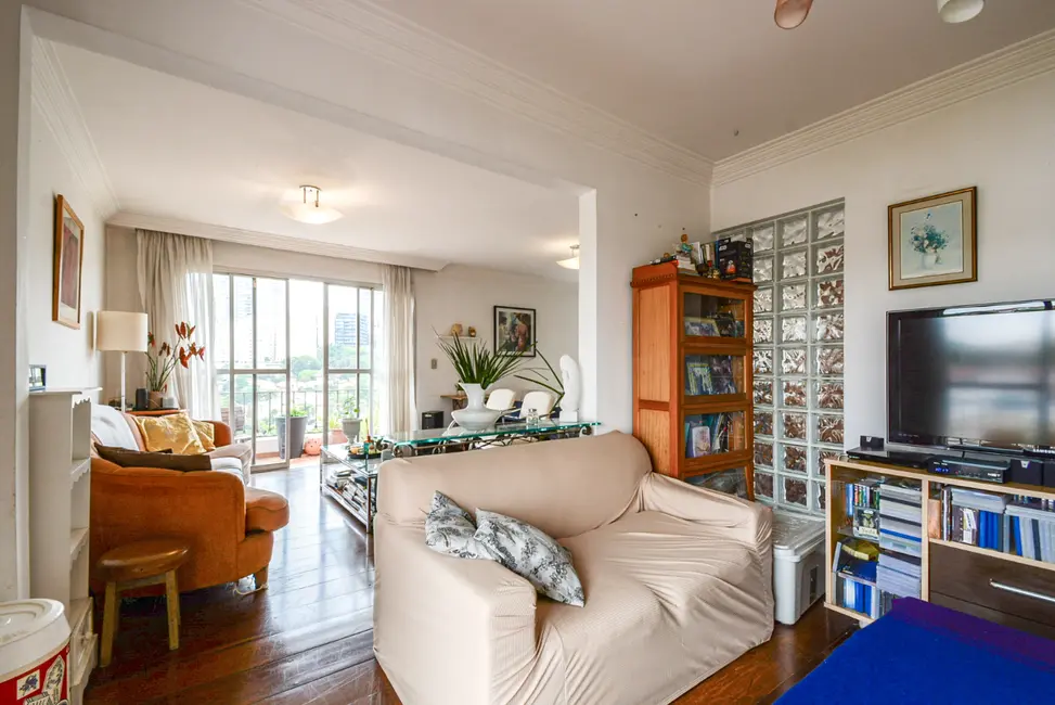Apartamento com 3 quartos à venda, 158m2 em Vila Madalena, São Paulo - SP - imagem 6 Foto 6 de Apartamento com 3 quartos à venda, 158m2 em Vila Madalena, São Paulo - SP