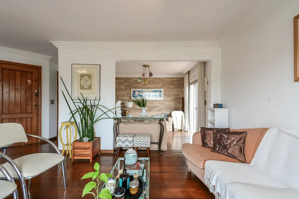 Apartamento com 3 quartos à venda, 158m2 em Vila Madalena, São Paulo - SP - imagem 5 Foto 5 de Apartamento com 3 quartos à venda, 158m2 em Vila Madalena, São Paulo - SP
