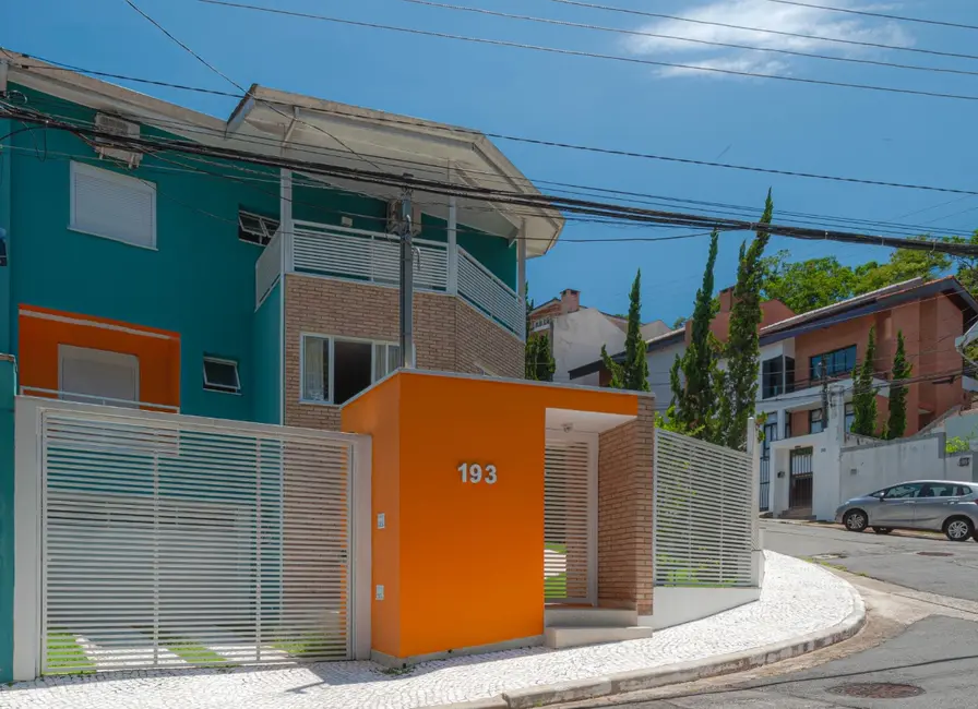 Foto 6 de Casa de Condomínio com 5 quartos à venda, 370m2 em Vila Irmãos Arnoni, São Paulo - SP