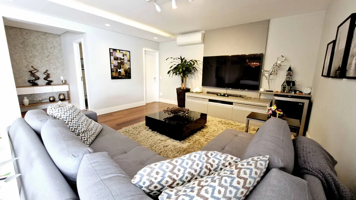 Apartamento com 4 quartos à venda, 258m2 em São Paulo - SP - imagem 1 Foto 1 de Apartamento com 4 quartos à venda, 258m2 em São Paulo - SP