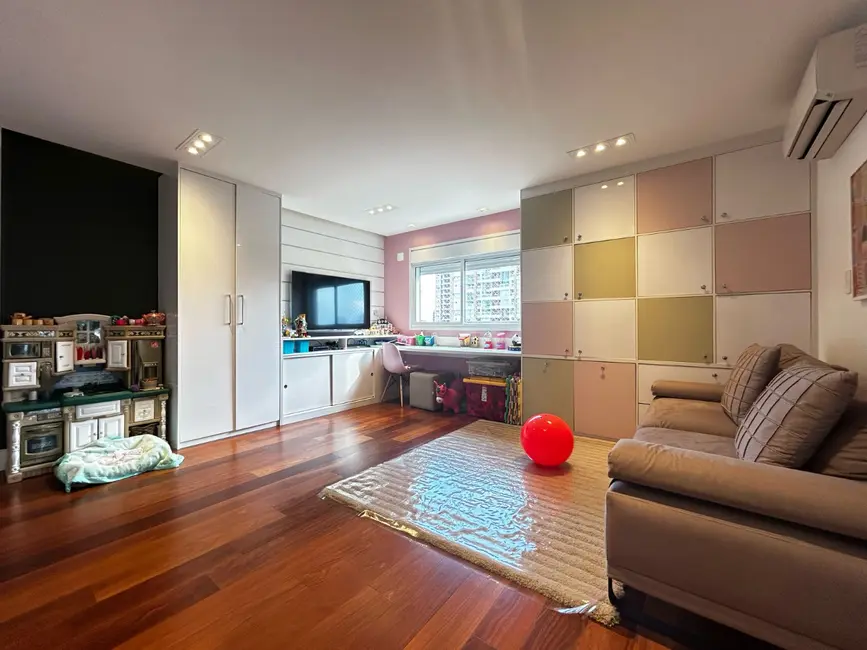 Apartamento com 4 quartos à venda, 258m2 em São Paulo - SP - imagem 9 Foto 9 de Apartamento com 4 quartos à venda, 258m2 em São Paulo - SP