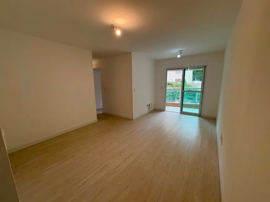Foto 2 de Apartamento com 3 quartos à venda em Vila Romana, São Paulo - SP