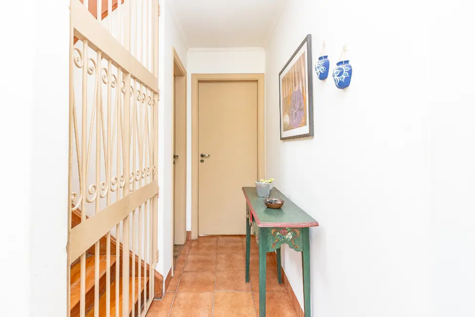 Sobrado com 3 quartos à venda, 232m2 em Jardim das Bandeiras, São Paulo - SP - imagem 9 Foto 9 de Sobrado com 3 quartos à venda, 232m2 em Jardim das Bandeiras, São Paulo - SP