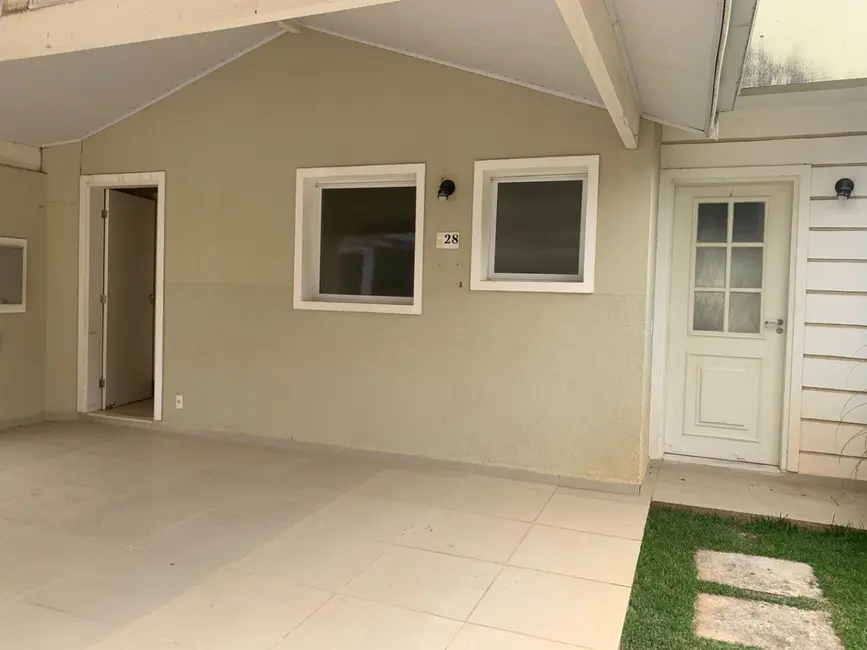 Casa de Condomínio com 3 quartos à venda, 180m2 em Parque Campolim, Sorocaba - SP - imagem 3 Foto 3 de Casa de Condomínio com 3 quartos à venda, 180m2 em Parque Campolim, Sorocaba - SP