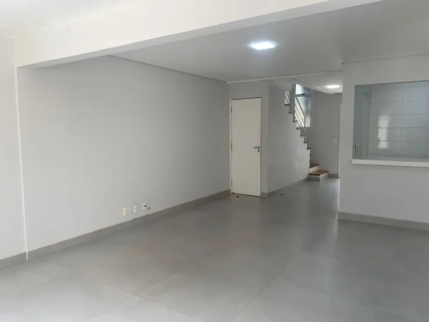 Casa de Condomínio com 3 quartos à venda, 180m2 em Parque Campolim, Sorocaba - SP - imagem 9 Foto 9 de Casa de Condomínio com 3 quartos à venda, 180m2 em Parque Campolim, Sorocaba - SP