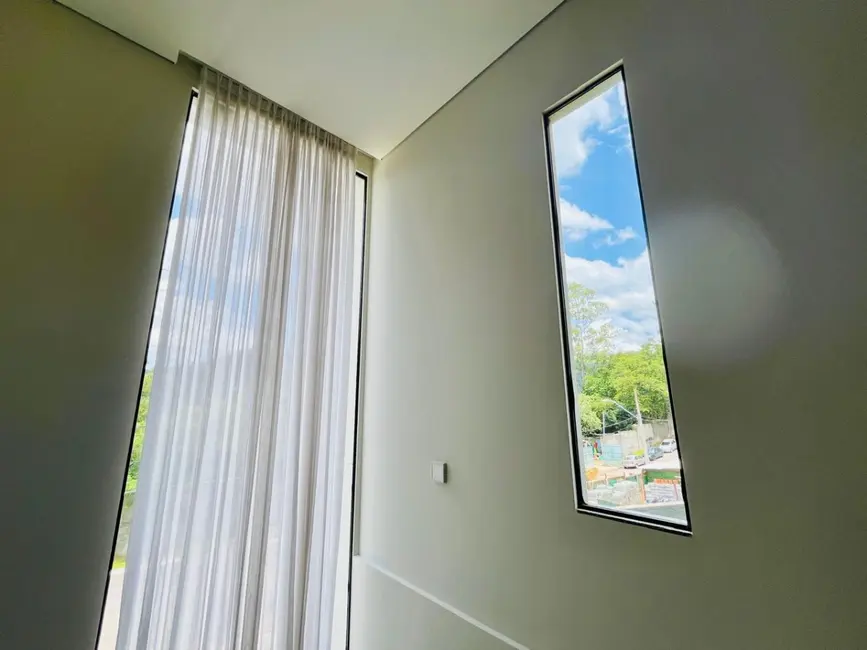 Foto 3 de Casa de Condomínio com 3 quartos à venda, 220m2 em Colinas de Parnaíba I, Santana De Parnaiba - SP