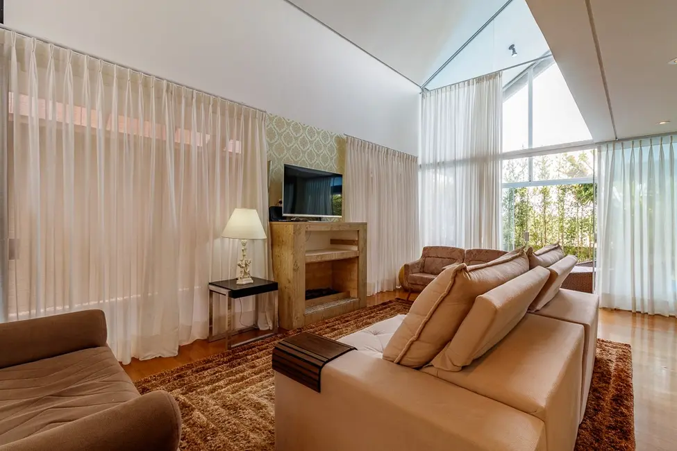 Foto 4 de Casa de Condomínio com 3 quartos à venda, 268m2 em Aldeia da Serra, Santana De Parnaiba - SP