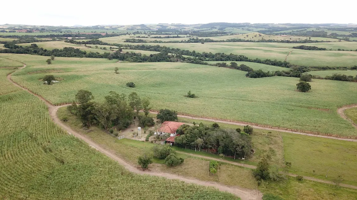 Foto 3 de Terreno / Lote à venda em Área Rural de Itapetininga, Itapetininga - SP