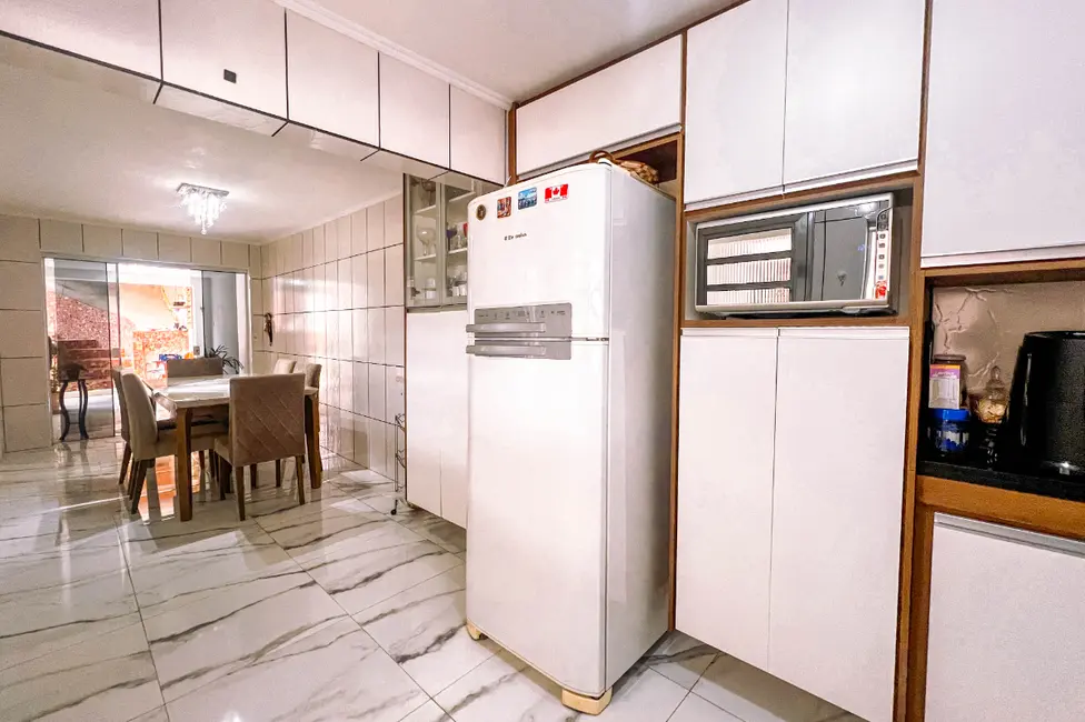 Foto 7 de Casa de Vila com 3 quartos à venda, 143m2 em Jardim Anchieta, Maua - SP