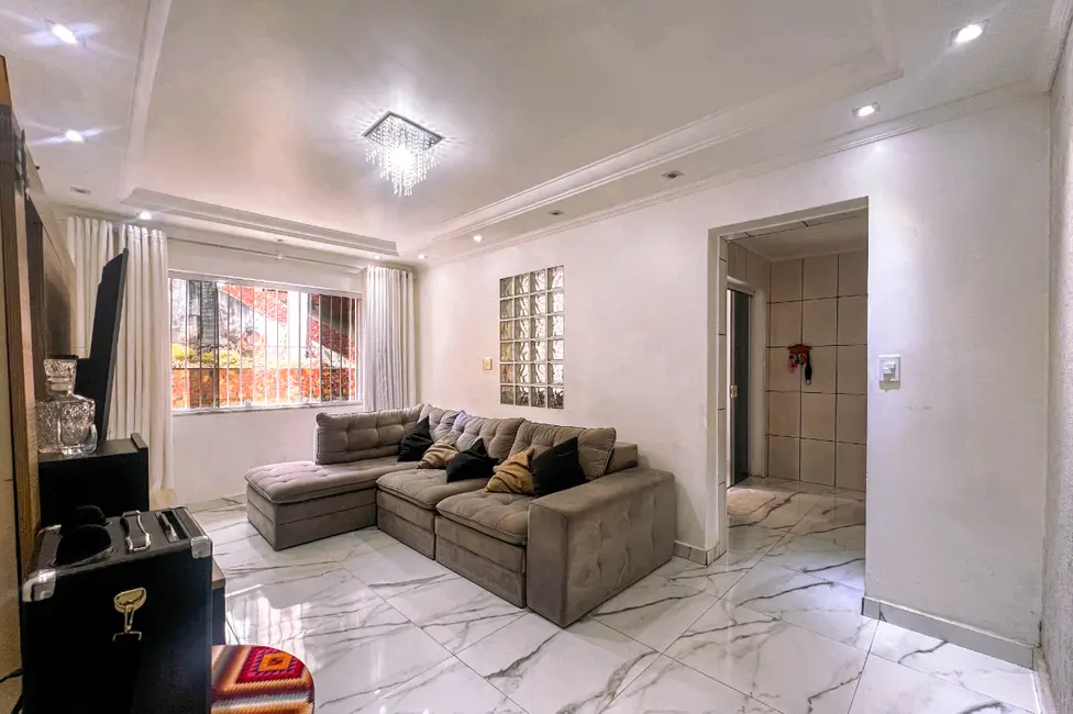 Foto 2 de Casa de Vila com 3 quartos à venda, 143m2 em Jardim Anchieta, Maua - SP