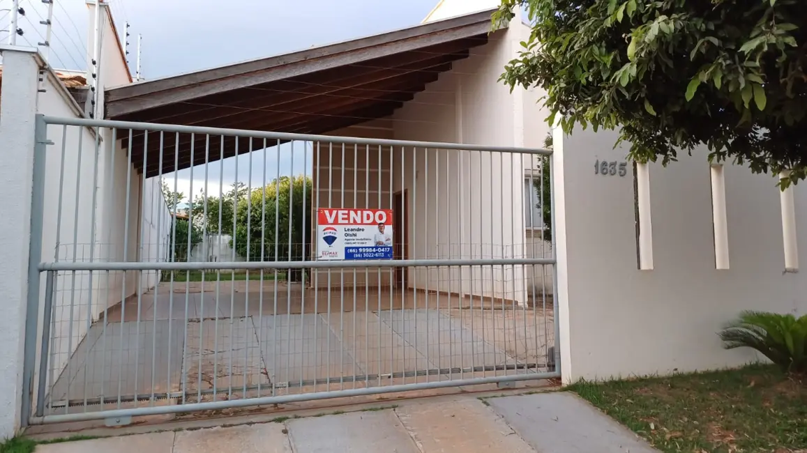 Casa com 3 quartos à venda, 114m2 em Parque Sagrada Família, Rondonopolis - MT - imagem 1 Foto 1 de Casa com 3 quartos à venda, 114m2 em Parque Sagrada Família, Rondonopolis - MT