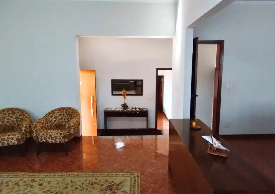 Foto 7 de Sobrado com 4 quartos à venda, 234m2 em Nova Jaboticabal, Jaboticabal - SP