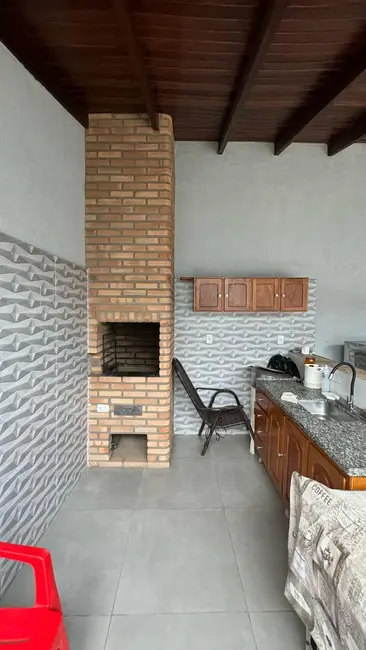 Casa com 3 quartos à venda, 330m2 em Vila Adriana, Rondonopolis - MT - imagem 6 Foto 6 de Casa com 3 quartos à venda, 330m2 em Vila Adriana, Rondonopolis - MT