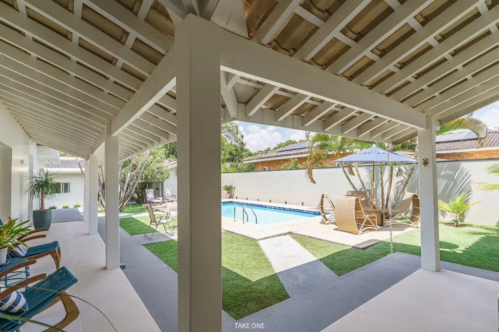 Foto 3 de Casa de Condomínio com 4 quartos à venda, 270m2 em Vinhedo - SP