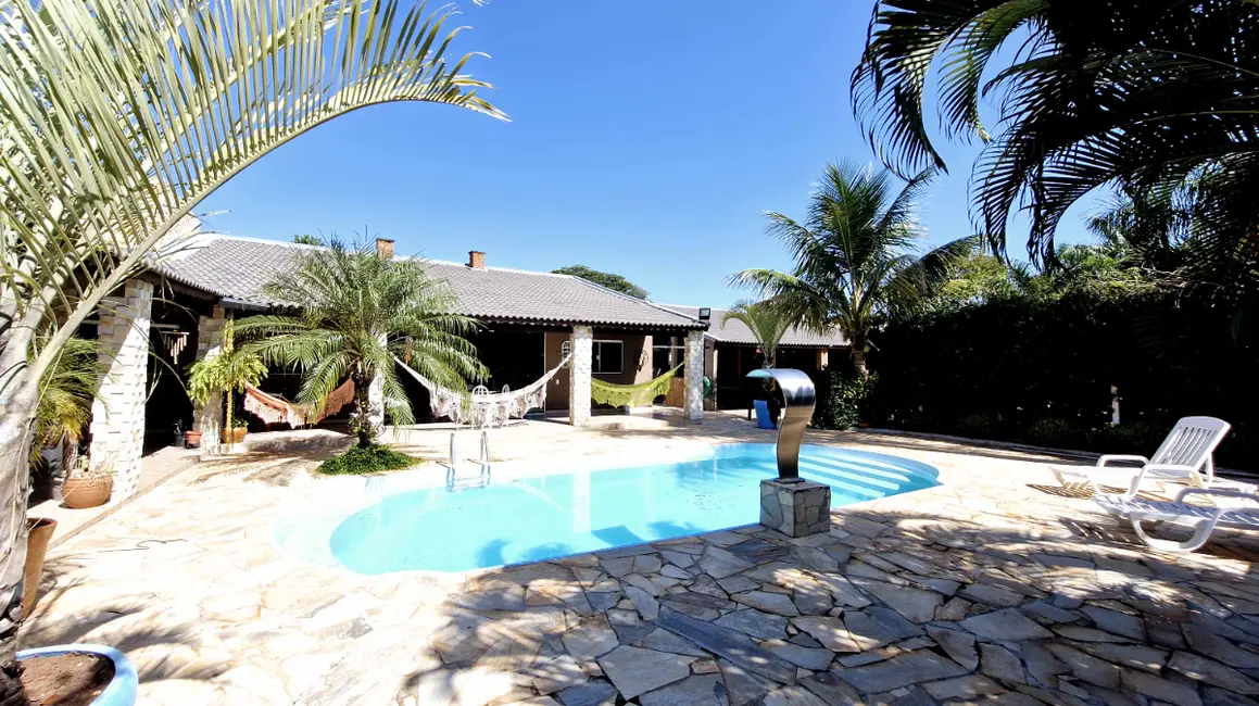 Foto 1 de Casa com 4 quartos à venda, 285m2 em Vila Mazzei, Itapetininga - SP