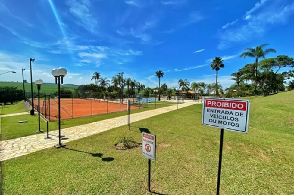 Foto 5 de Terreno / Lote à venda em Centro, Cajuru - SP