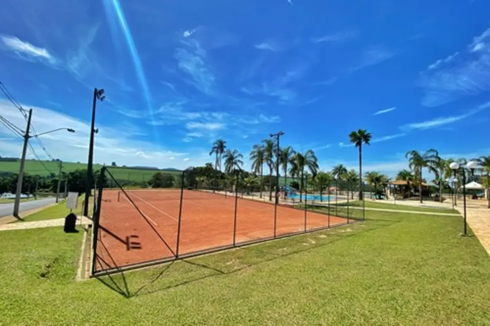 Foto 11 de Terreno / Lote à venda em Centro, Cajuru - SP