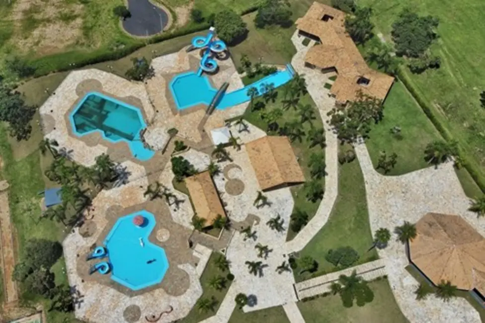 Foto 20 de Terreno / Lote à venda em Centro, Cajuru - SP