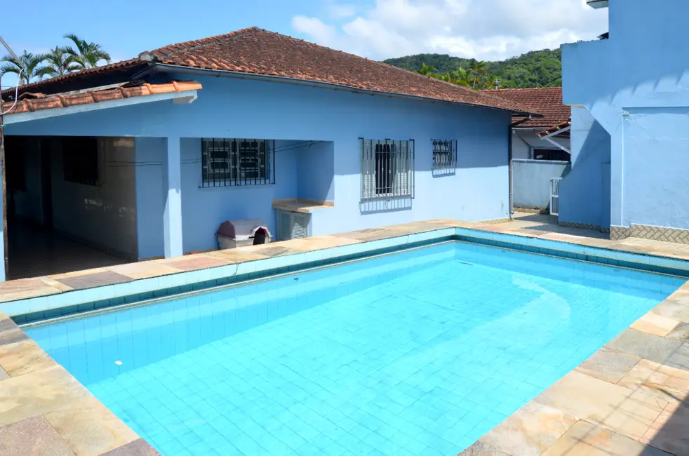 Foto 1 de Casa com 3 quartos à venda, 242m2 em Solemar, Praia Grande - SP