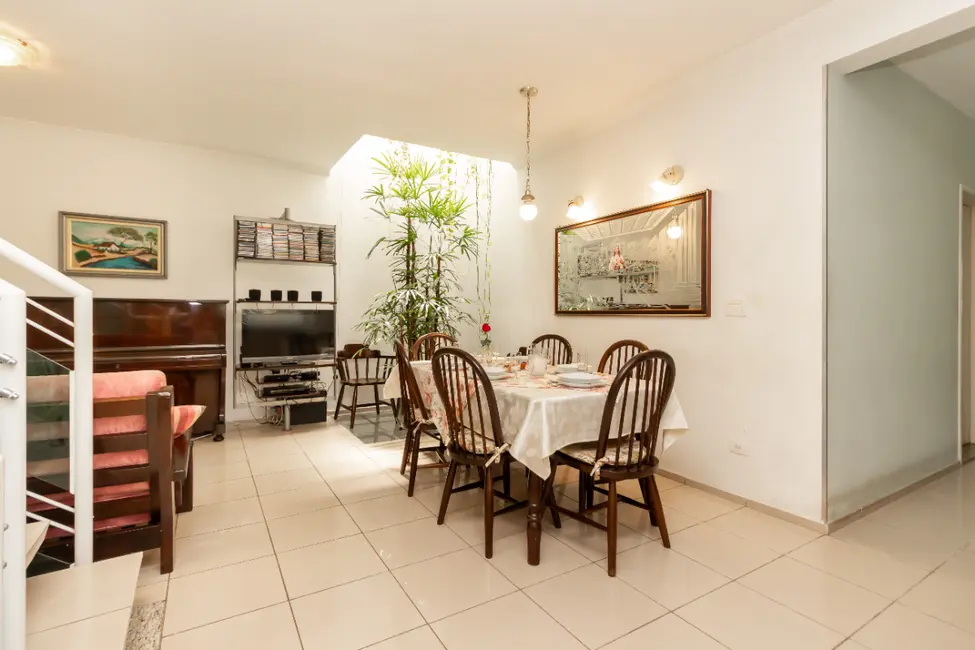 Foto 1 de Sobrado com 4 quartos à venda, 273m2 em Osvaldo Cruz, Sao Caetano Do Sul - SP