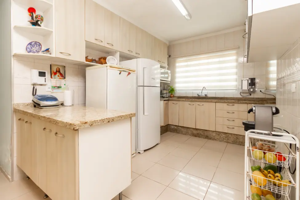 Foto 7 de Sobrado com 4 quartos à venda, 273m2 em Osvaldo Cruz, Sao Caetano Do Sul - SP