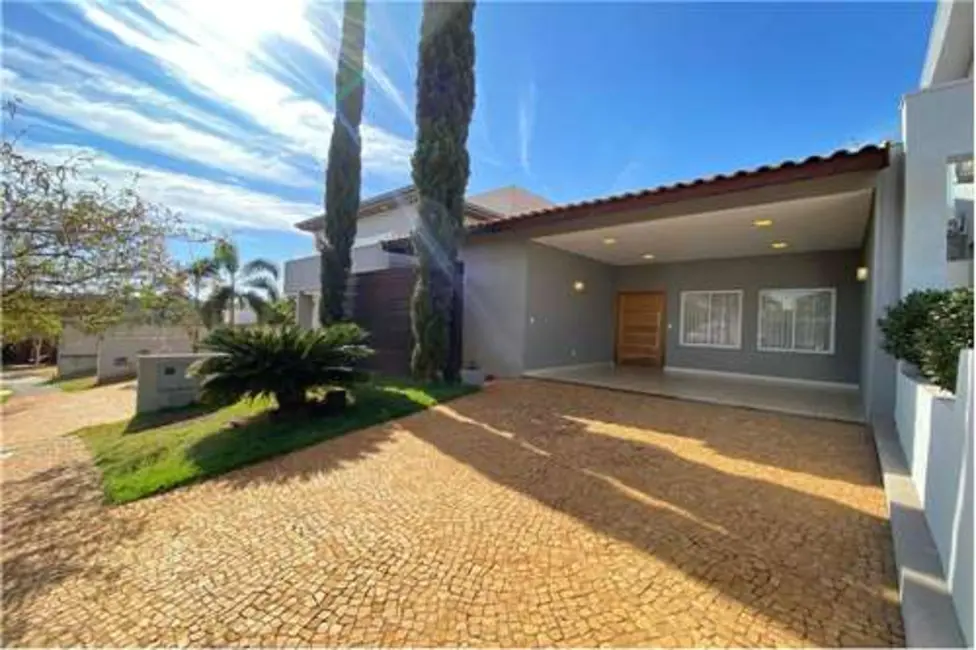 Foto 1 de Casa de Condomínio com 2 quartos à venda, 175m2 em Ribeirao Preto - SP