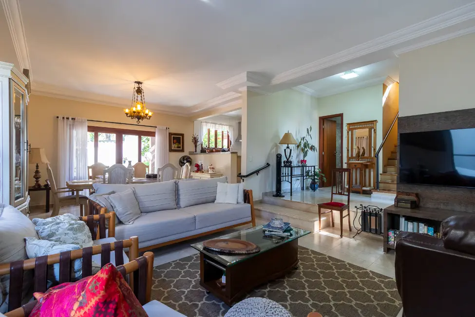 Foto 4 de Casa de Condomínio com 3 quartos à venda, 240m2 em Granja Santa Maria, Carapicuiba - SP